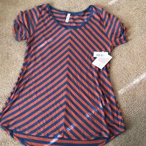 Lularoe classic top